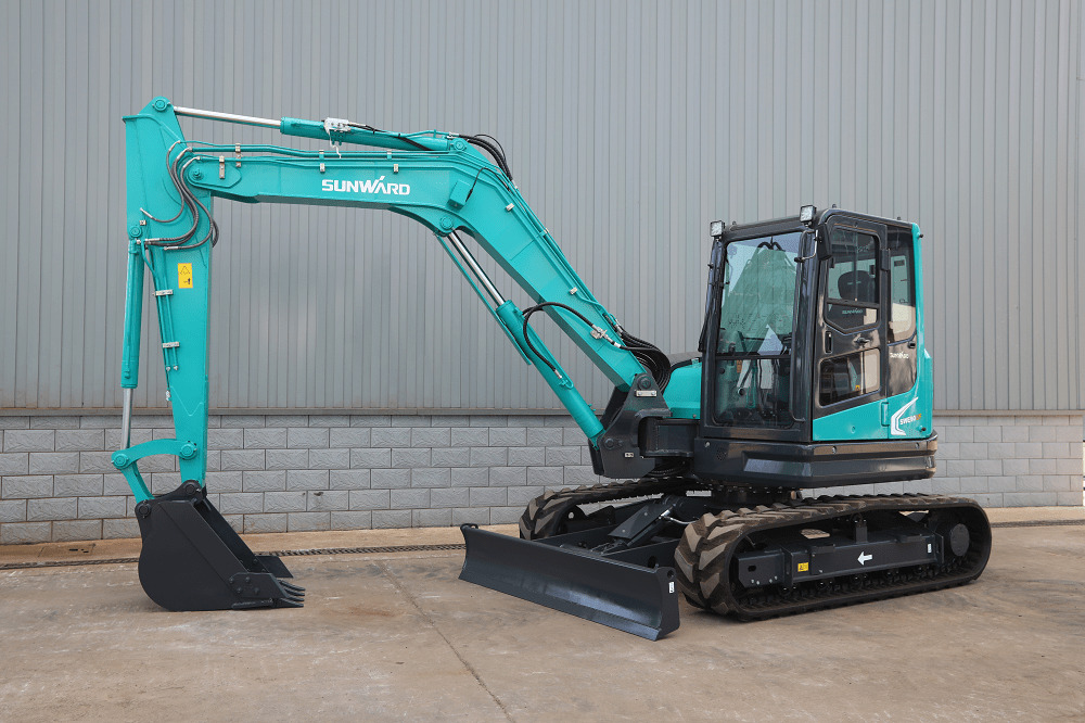 Sunward 2024 E-90  19400Lb Excavator w/hydraulic connect – SIZES UP TO 40 TONS