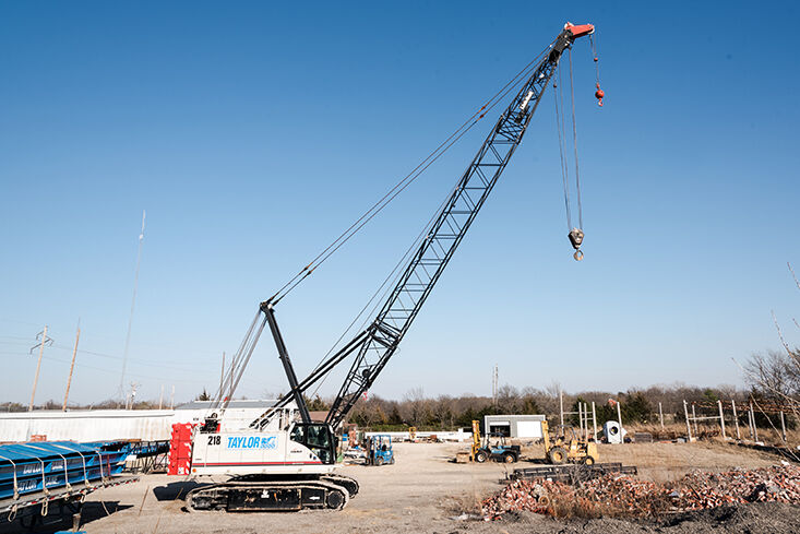 2014 LINK BELT 218 HSL 110 TON CRAWLER CRANE, 40 FT BASIC BOOM