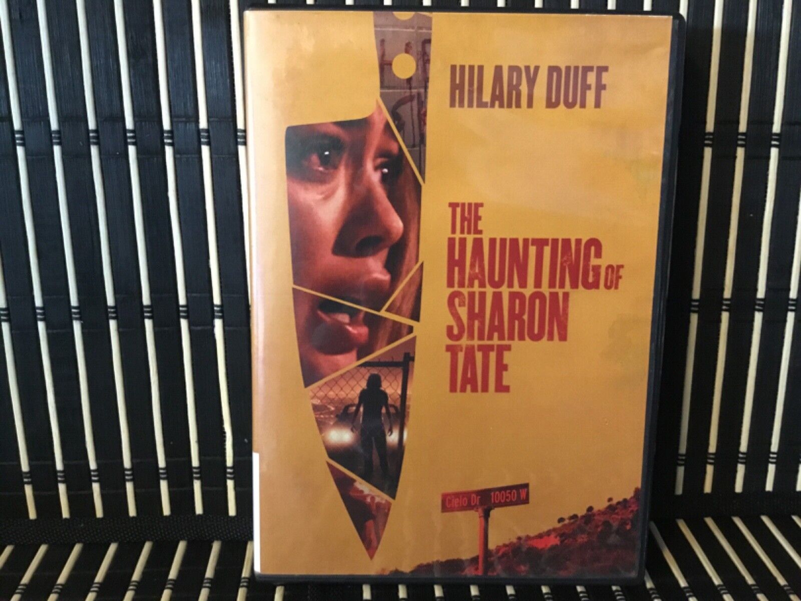 The Haunting of Sharon Tate (DVD, 2019] Horror – Hilary Duff /Ex-Library-Copy