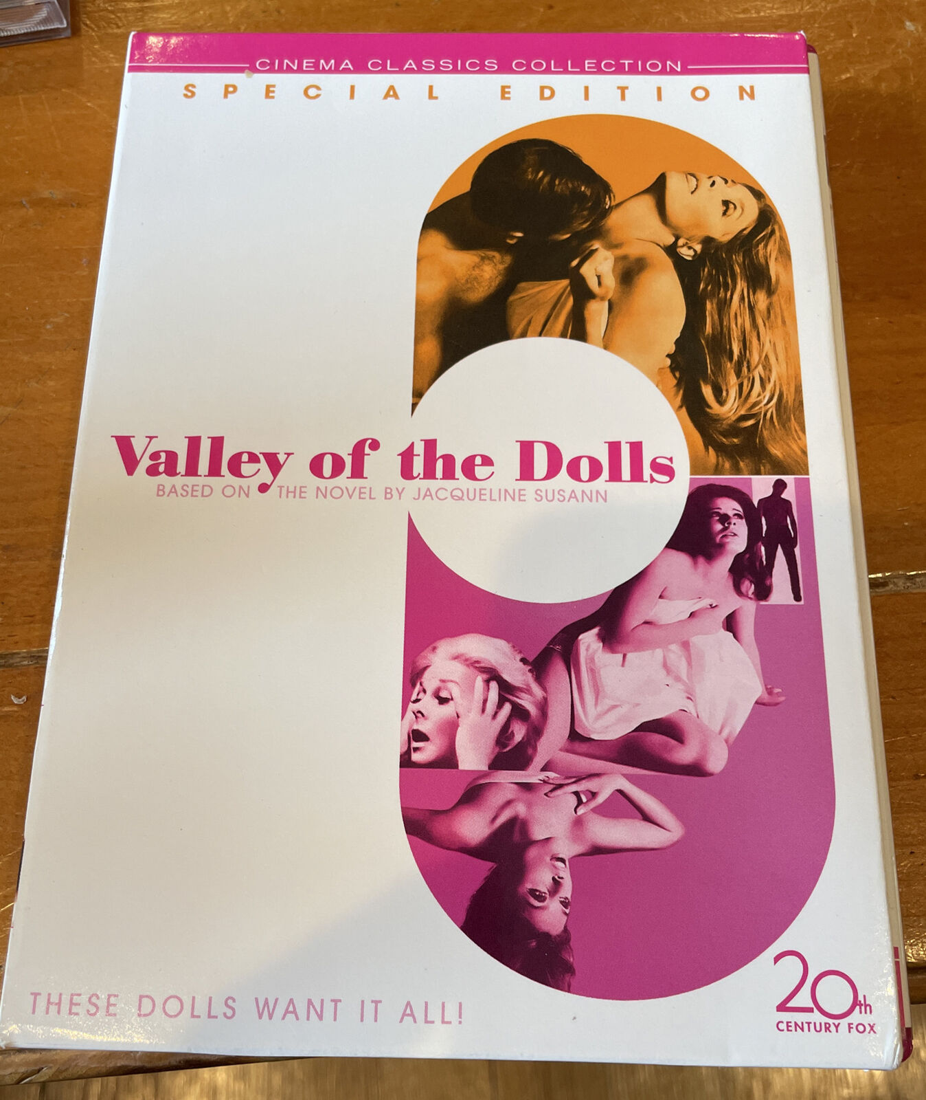 Valley of the Dolls 1967 2-Disc DVD Special Edition- ￼sharon tate robson susann