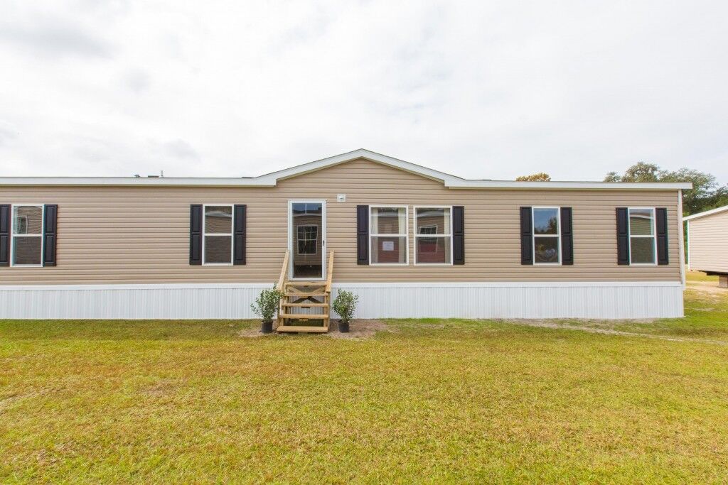 2023 Live Oak Gunner Model 3BR/ 2BA 28 X 64 MOBILE HOME-10 Month Build-FLORIDA