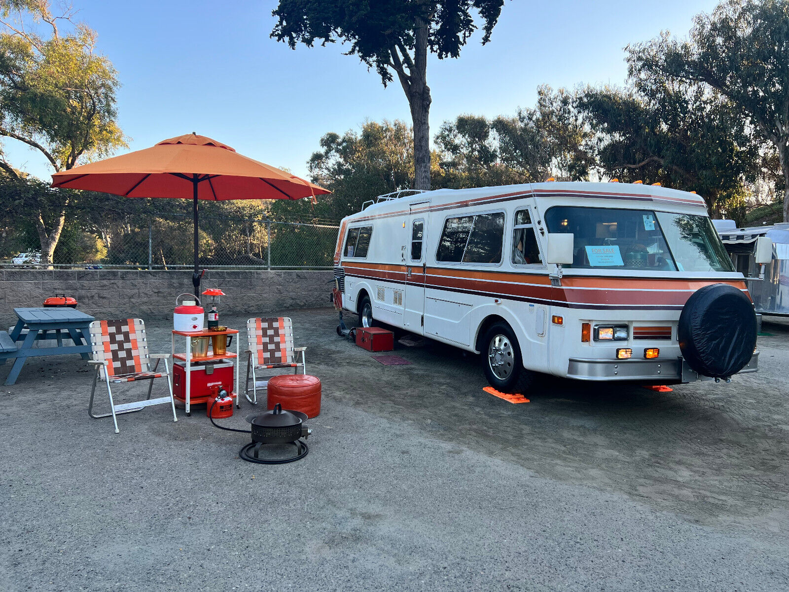 Clean Original 1975 FMC 2900R #850 Motor-Home