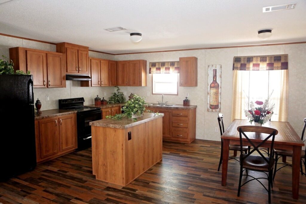 2023 LIVE OAK 5BR/3BA + Den 29X72 MOBILE HOME KEY LARGO & ALL FLORIDA