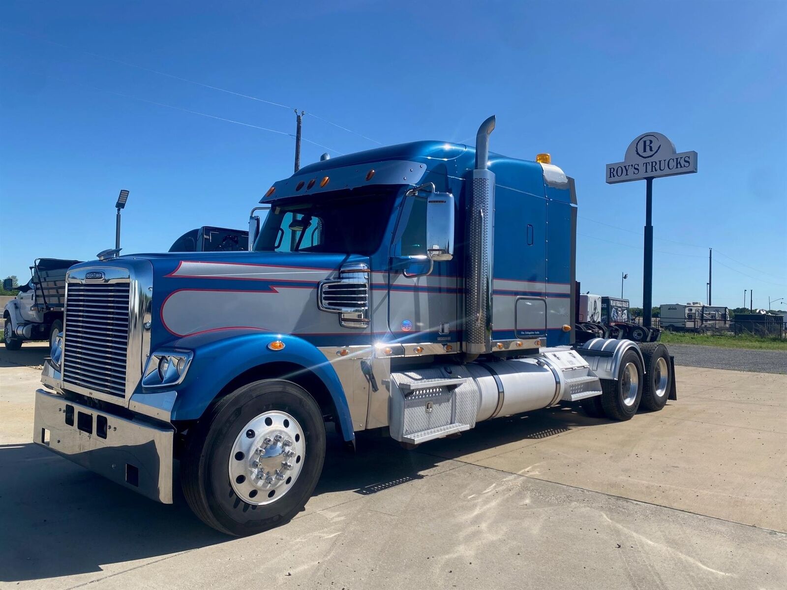 2014 Freightliner Coronado    Manual