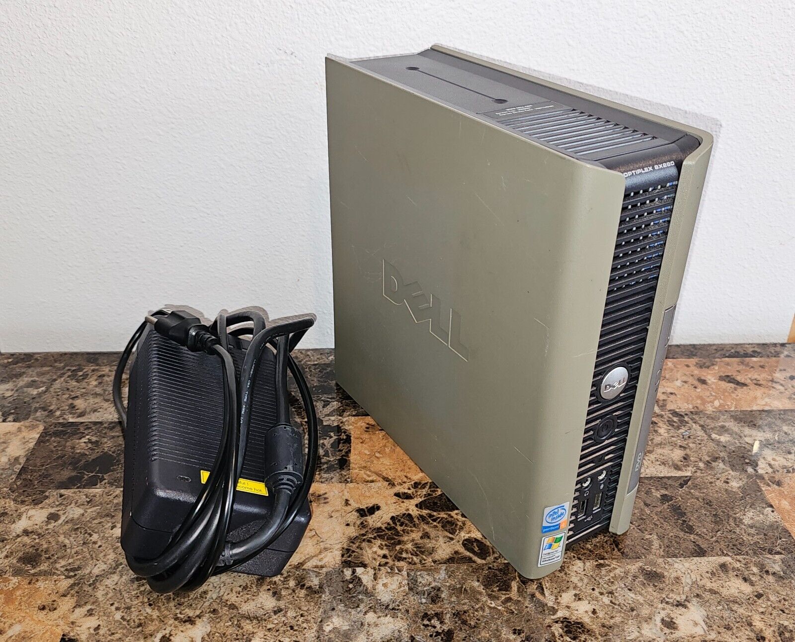 Great Condition! Dell OptiPlex SX280 Pentium 4 2.8GHz, 2GB RAM, 80GB HD, Win XP