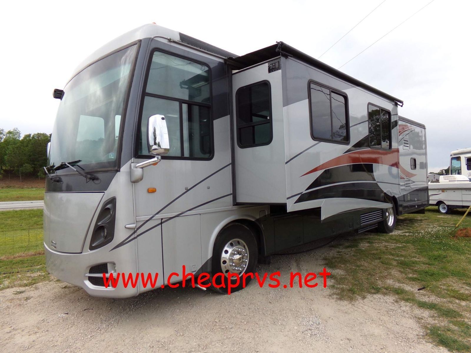 Used 400hp Diesel RV Slide Food Truck rear Kitchen motorhome convert toy toter