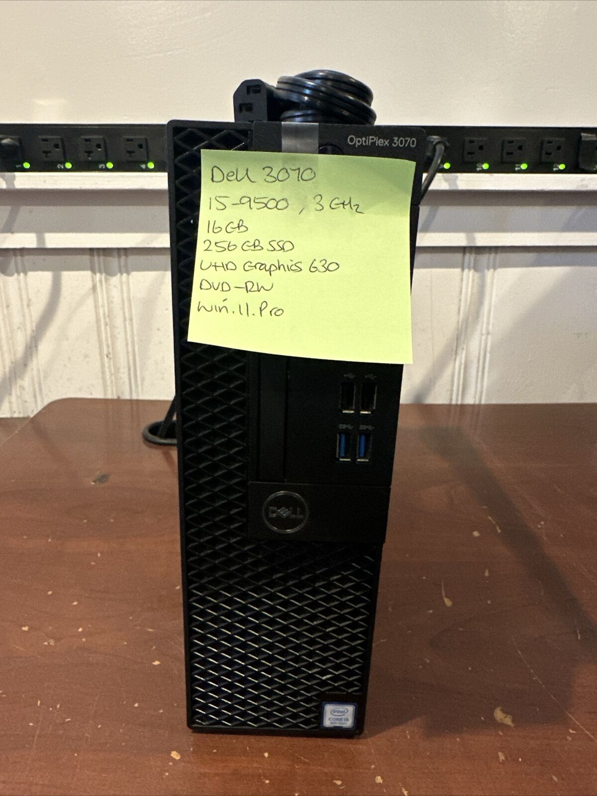 Dell 3070 SFF PC, Core i5-9500, 3.00GHz, 16GB RAM, 256GB SSD, Win11.P & Power