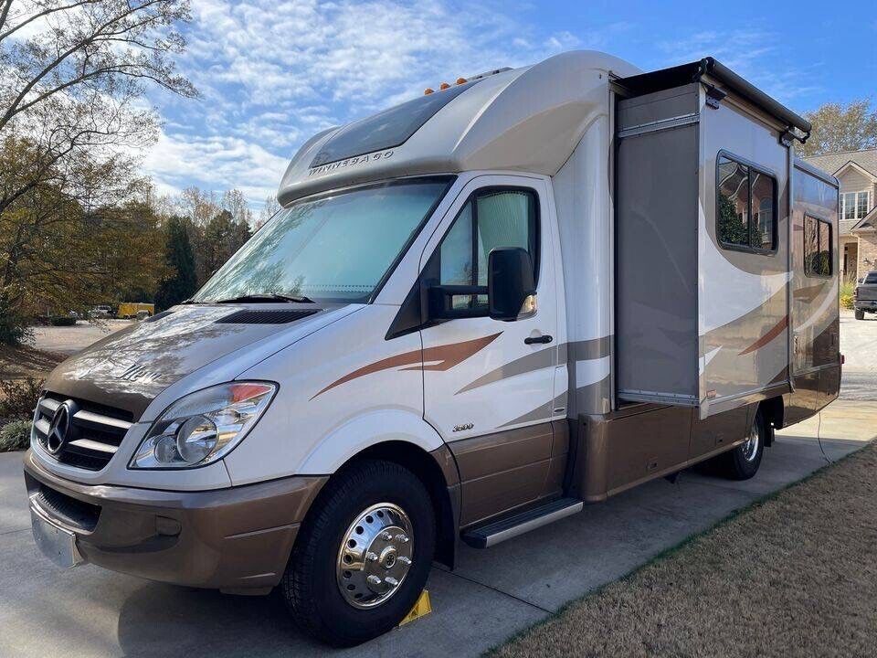2014 Winnebago View M-24G Class B Motorhome Rv Low 43k Miles