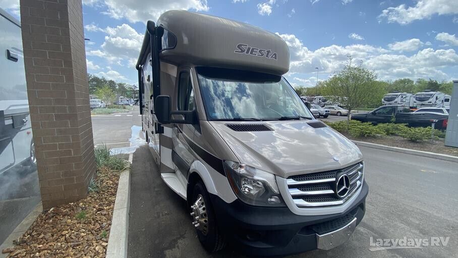 2015 Mercedes Thor Motor Home