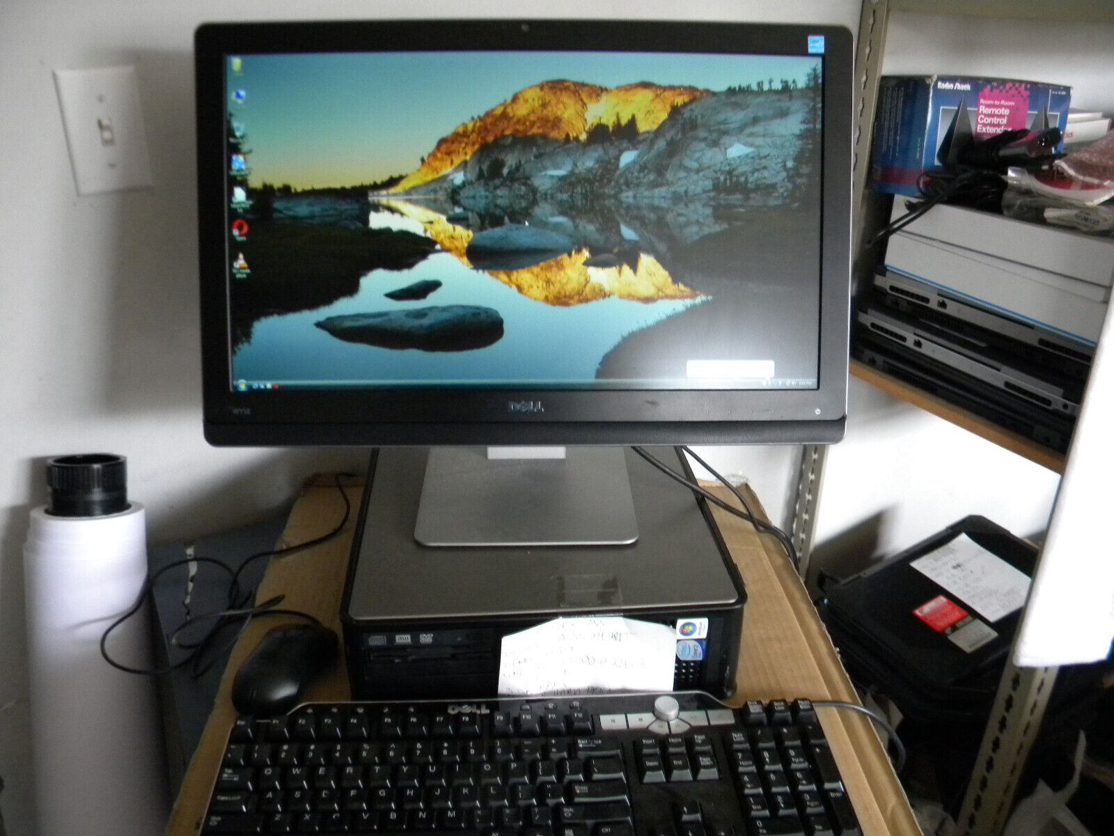 Dell Optiplex 755 SFF C2D 2.4GHz 3GB 160GB Vista 22″ LCD Monitor Keyboard Mouse