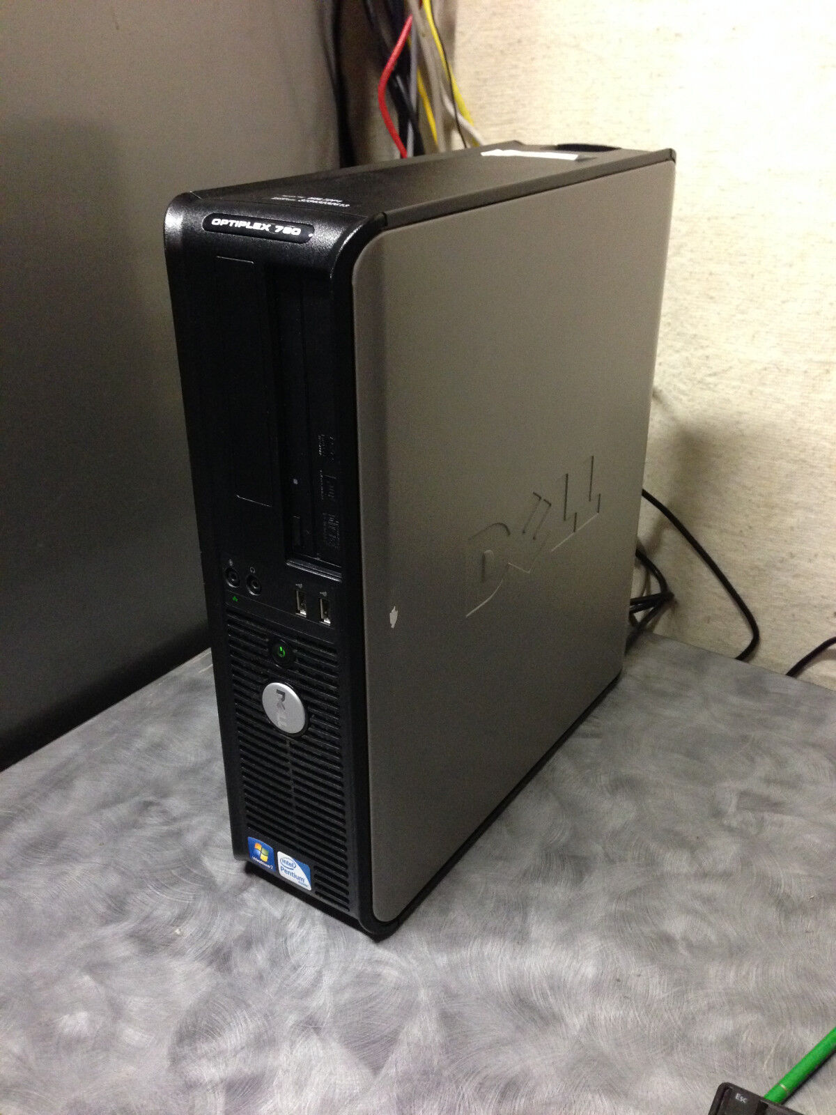 Desktop computer Dell Optiplex 780 / 380 – duo core 4GB RAM  Windows 7