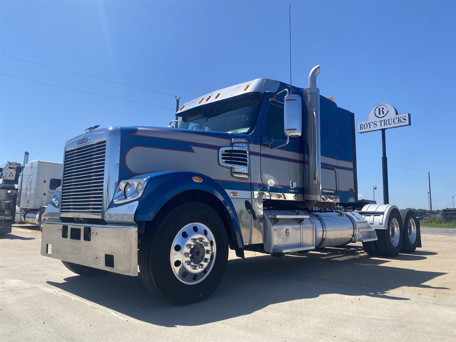 2015 Freightliner Coronado    Manual