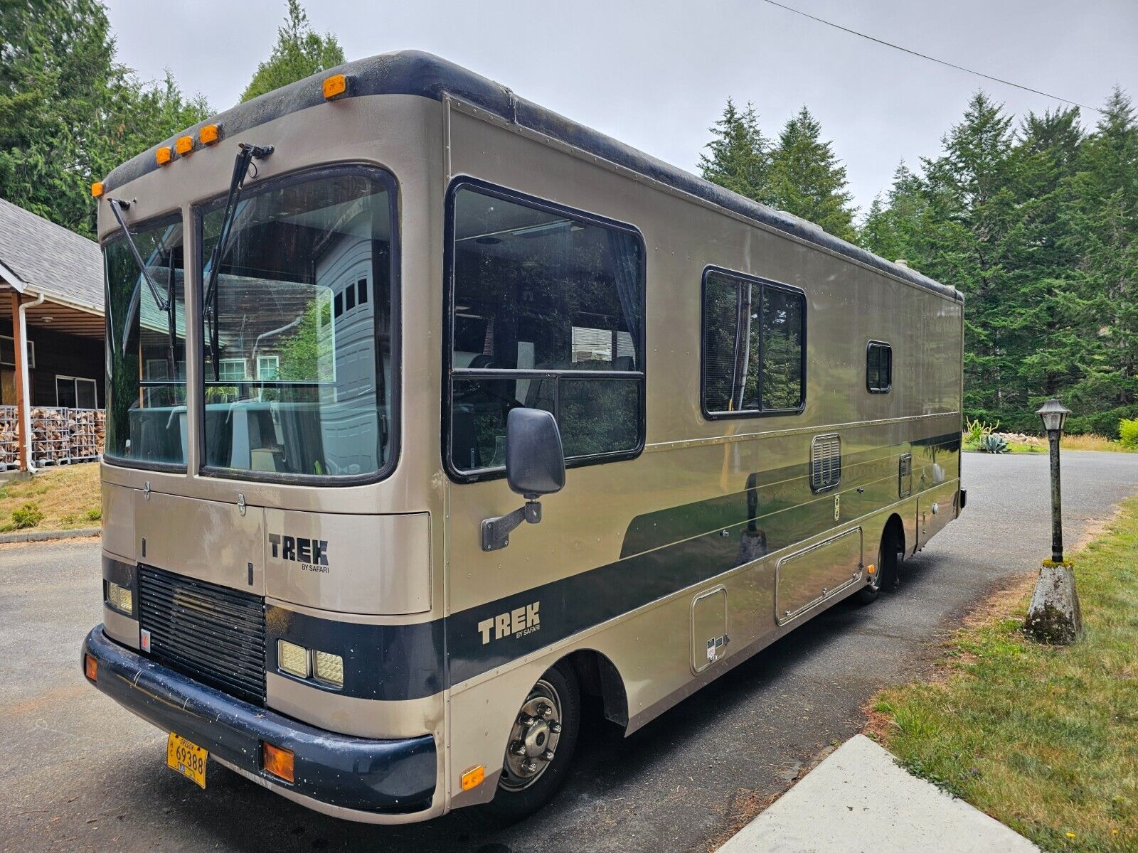 1991 Safari Trek Motorhome