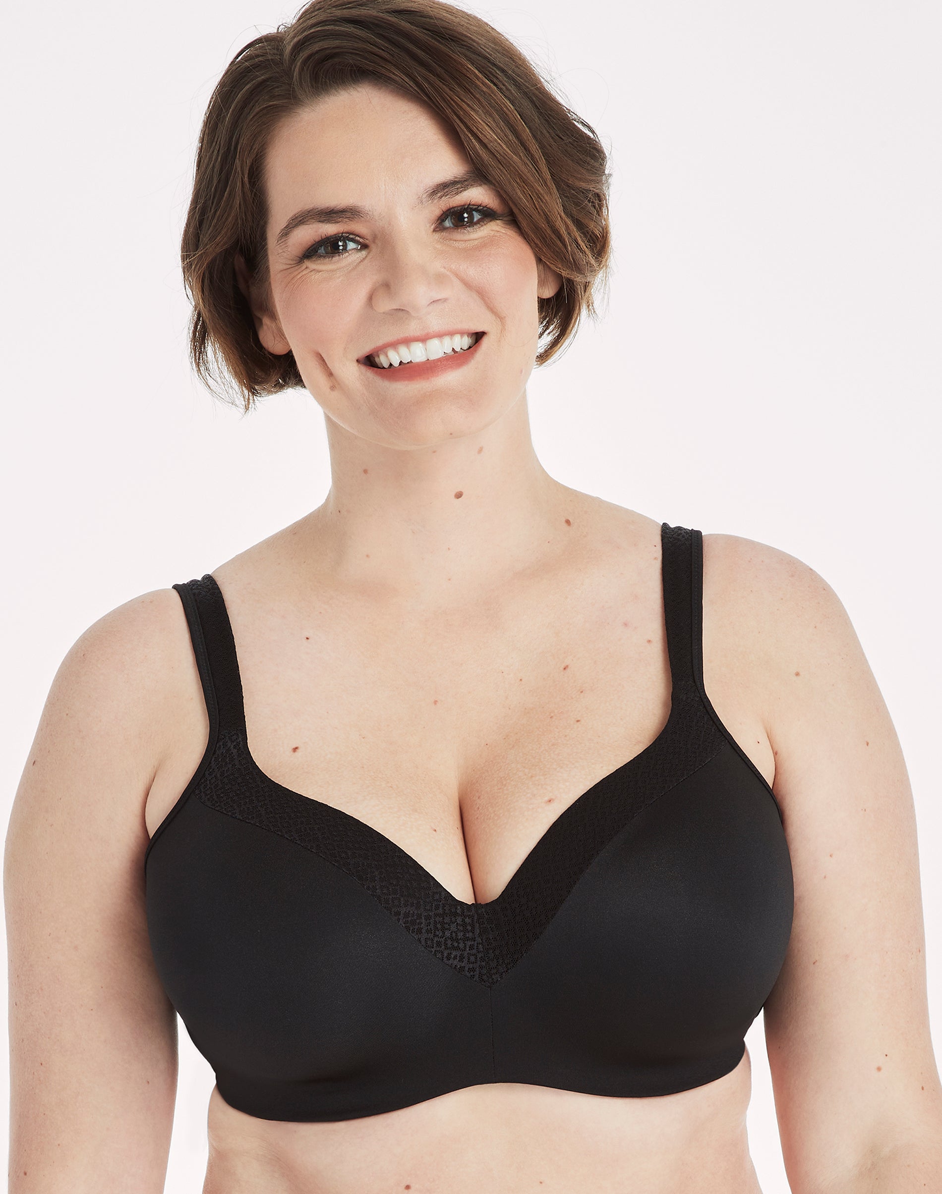 Playtex Secrets Underwire Full-Coverage Smoothing Balconette T-Shirt Bra for Full Figures Black 36C Women’s