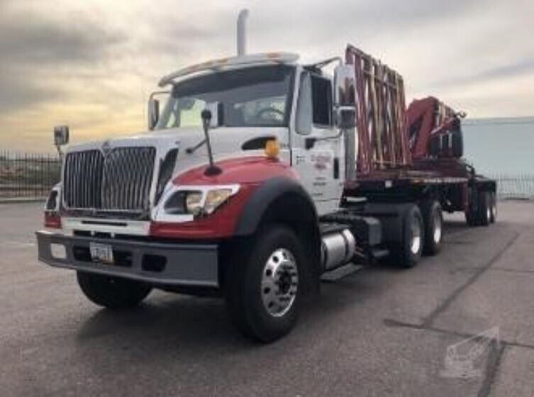 2007 Fassi F190A.22 Mounted on a 2007 International Workstar 7600