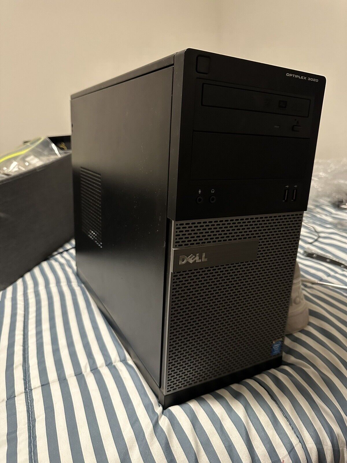 Dell OptiPlex 3020 Computer