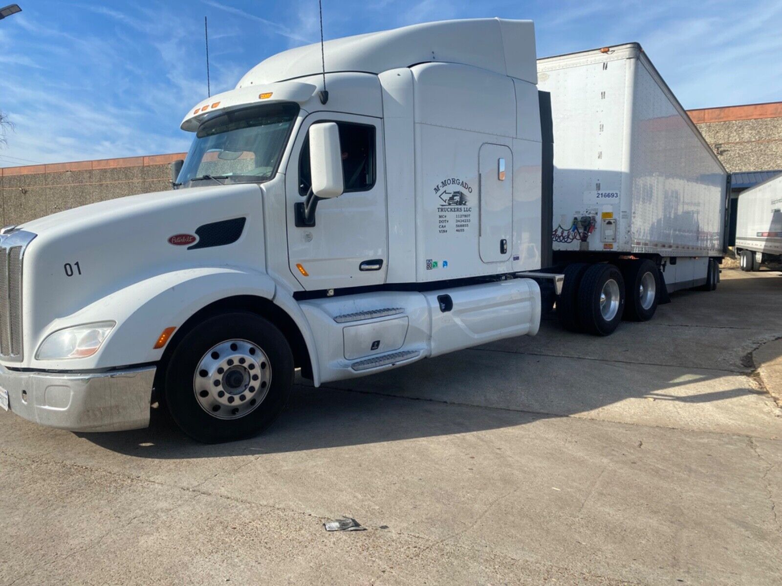 2016 peterbilt 579 and 2007 Utility 53 FT Trailer