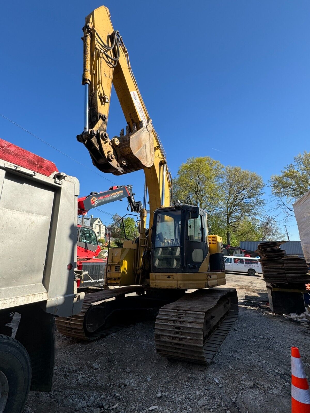 2004  CAT 321C LCR