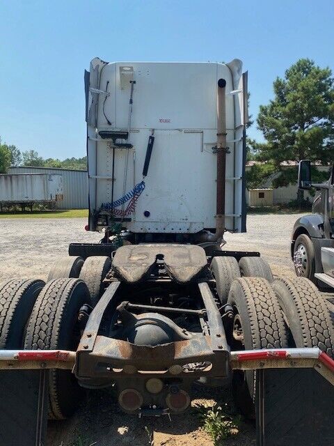 2007 Freightliner Columbia Detroit Series 60 14L