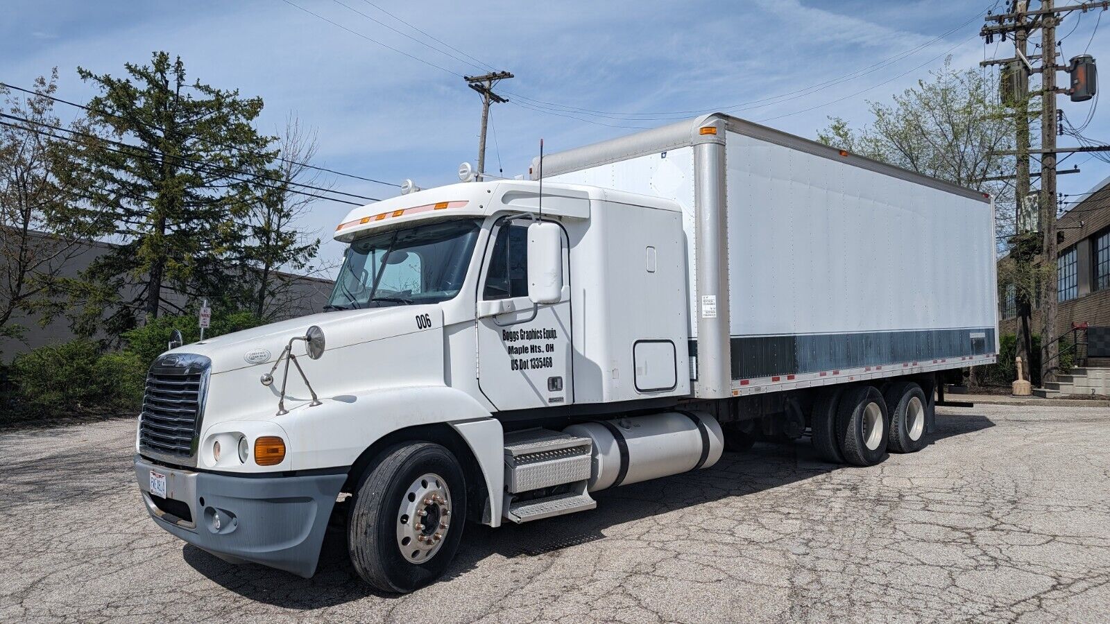 2009 Freightliner Century 26′ Expediter / Hot Shot Truck w/ Low Miles