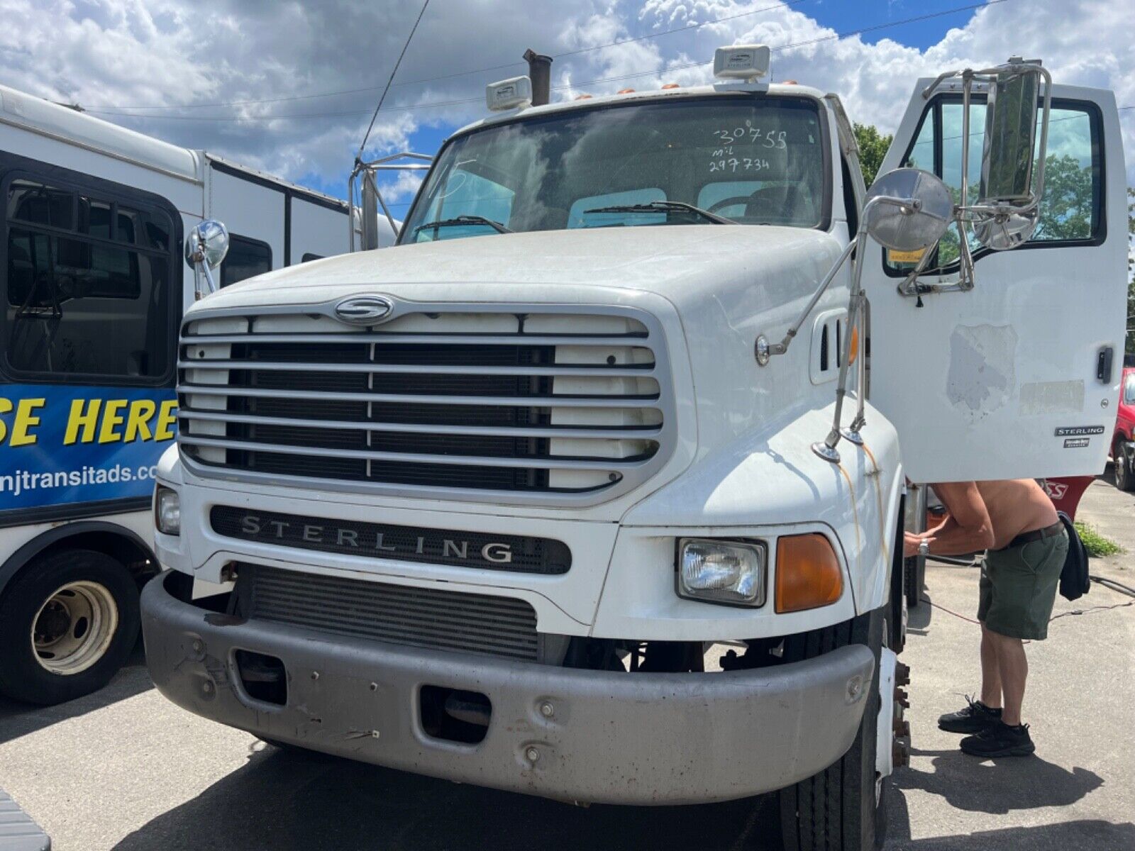 2003 Sterling L9500 Tractor Trailer