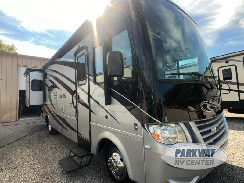 2012 Newmar Bay Star for sale!