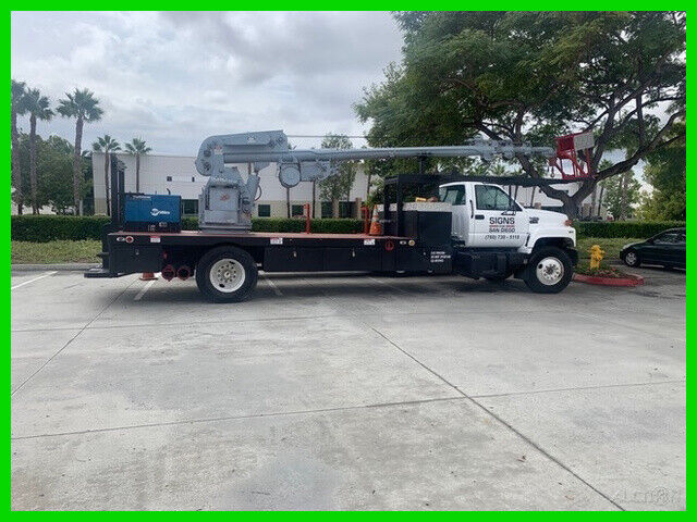 1993 GMC Topkick Crane Truck 177,000 Miles, 366 Fuel Injected 4-Speed Automatic