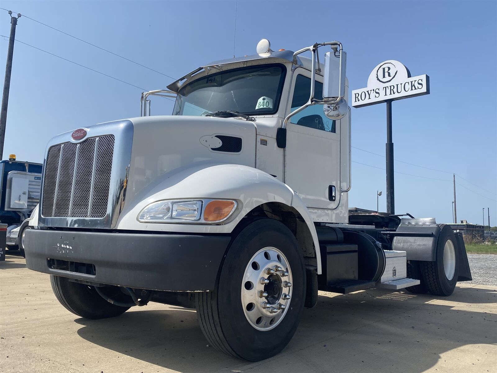 2018 Peterbilt 337    Automatic