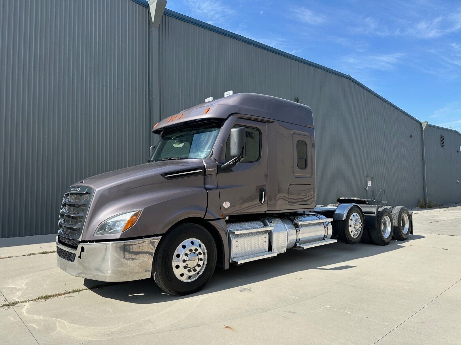 2020 Freightliner Cascadia 126 Evo DD16