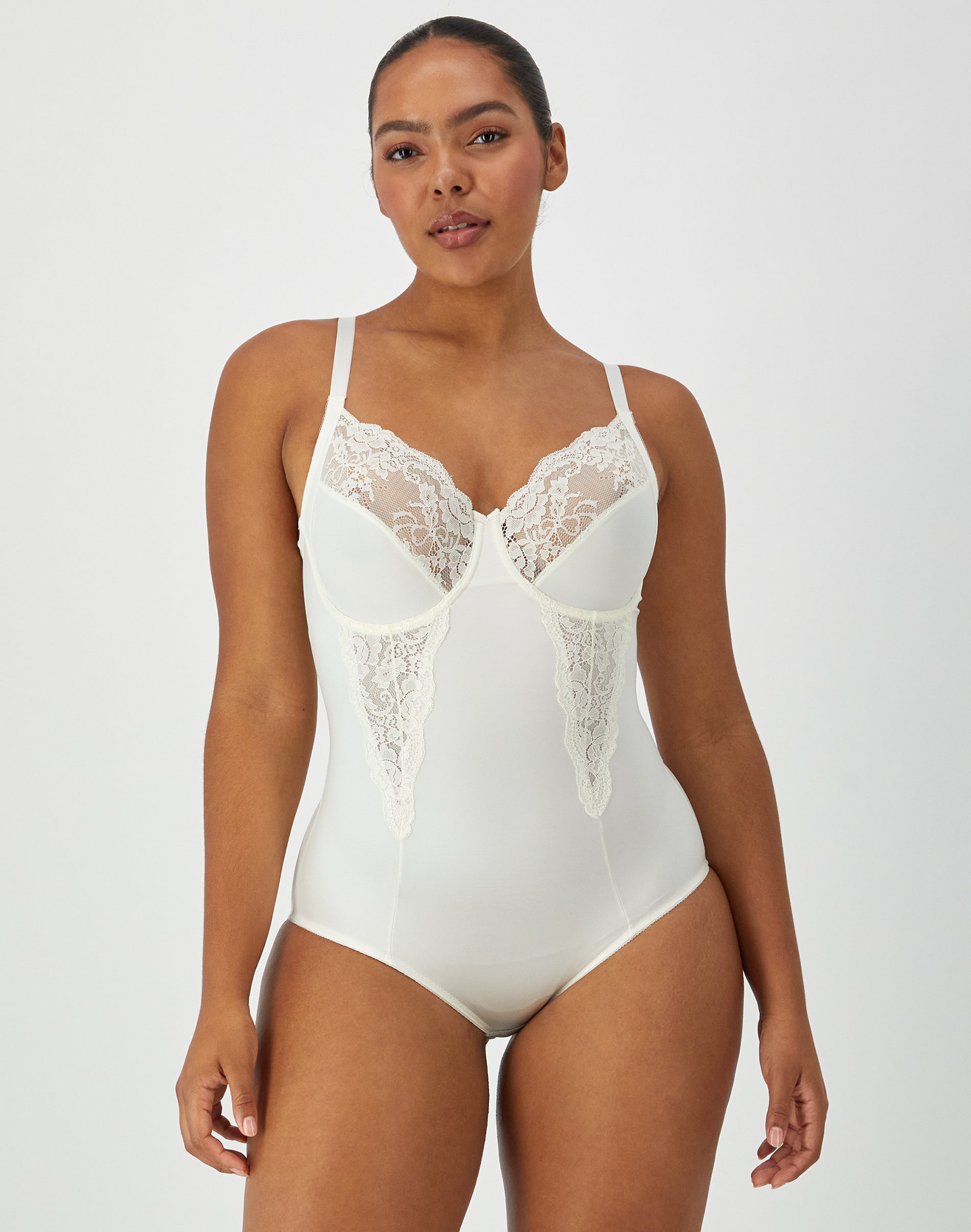 Maidenform Ultra-Firm Body Shaper with Built-In Underwire Bra Buttercream 42DD Women’s