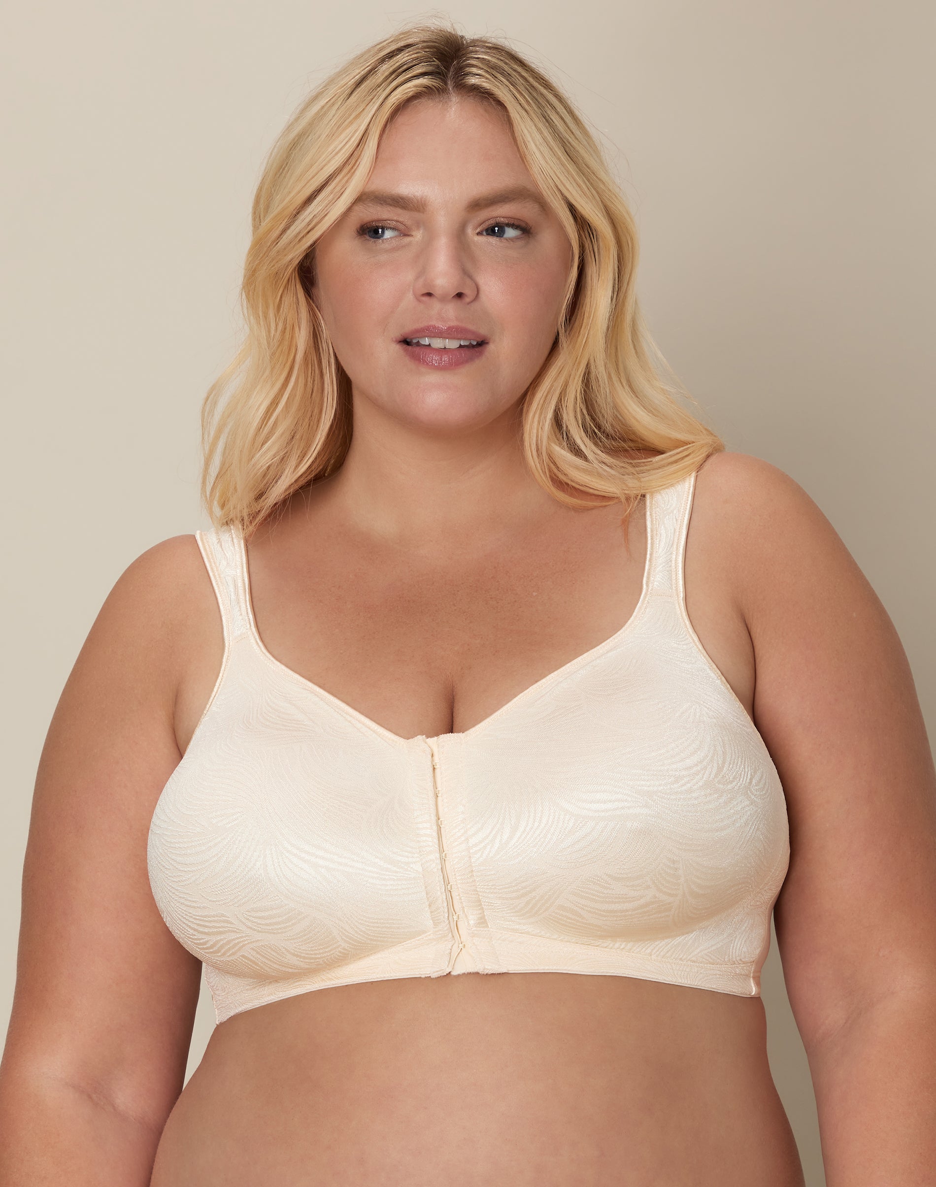 Playtex Women’s 18 Hour Front Close Extra Back Support Wireless Bra Light Beige 40DD