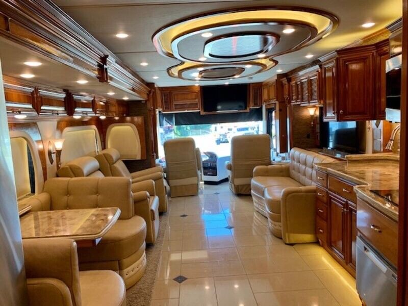 2014 45′ Newmar Essex Diesel Class A Motorhome