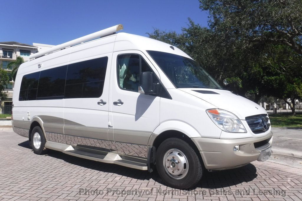 2014 Winnebago ERA 170X Luxury Class B RV Mercedes Diesel Sprinter Motorhome Wow