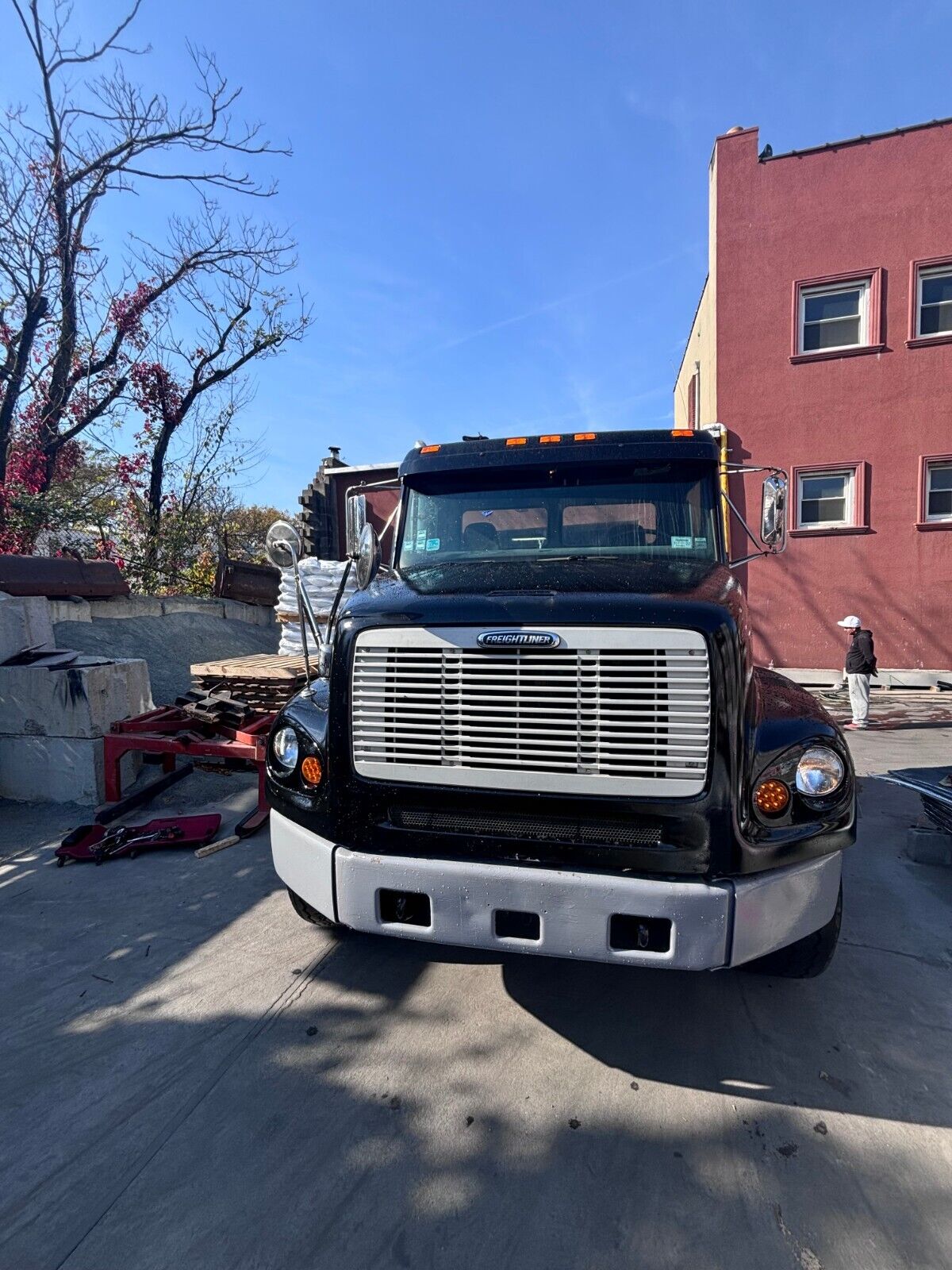 Freightliner FL112