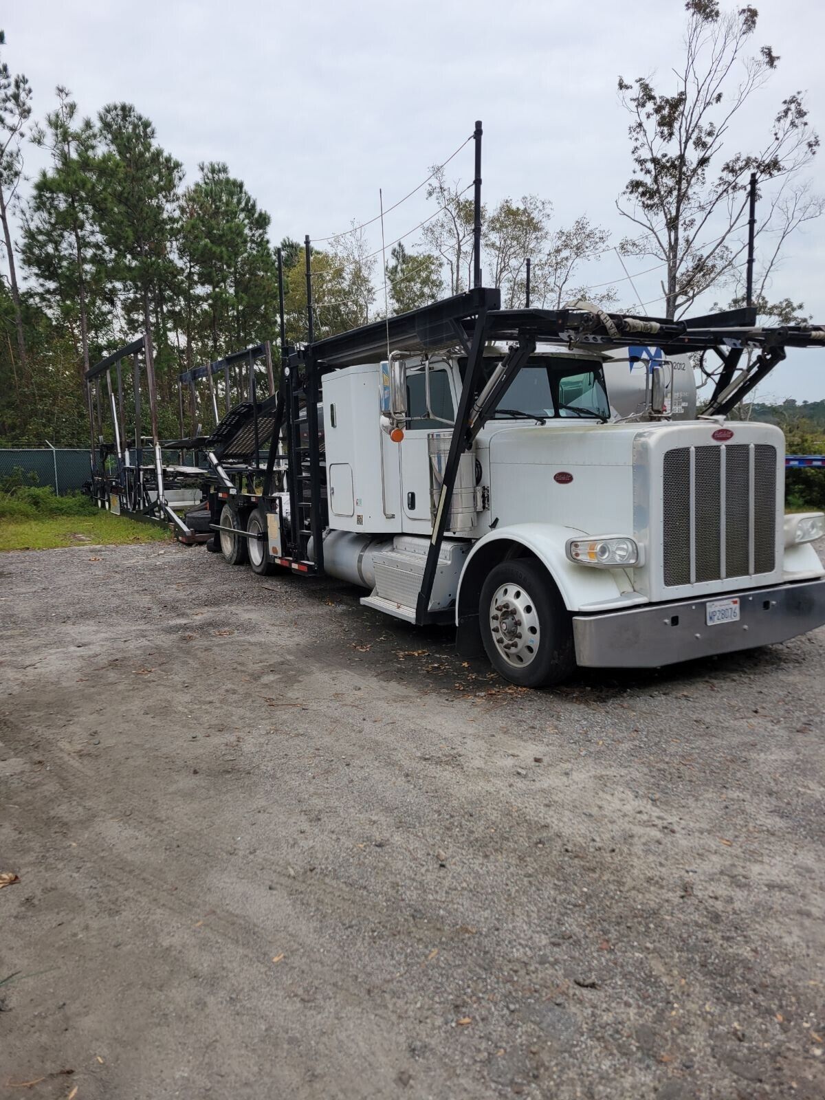 2017 Peterbilt 389 w/ 2017 Cottrell 10 Car Hauler 13 speed Manual ISX Cummins