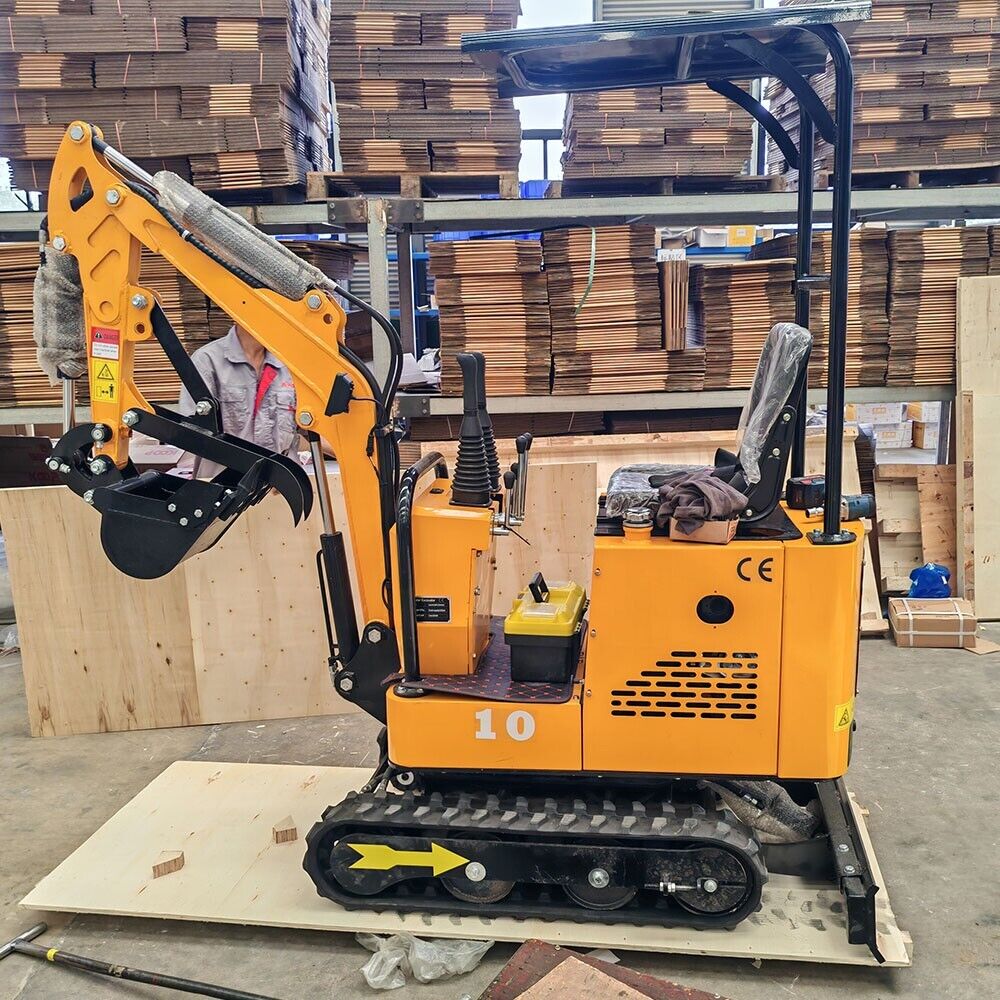 Small Track Digger Mini Hydraulic Crawler Excavator in Stock with Petrol Engine Small Track Digger Mini Hydraulic Crawler Excavator in Stock with Petrol Engine