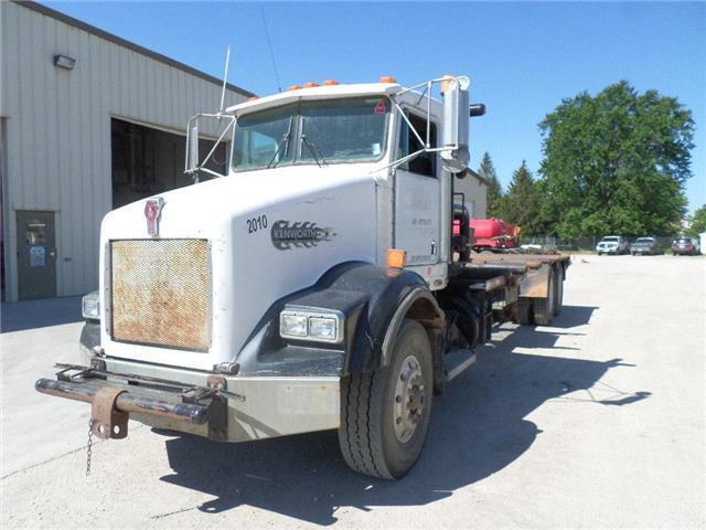 1999 KENWORTH T800B