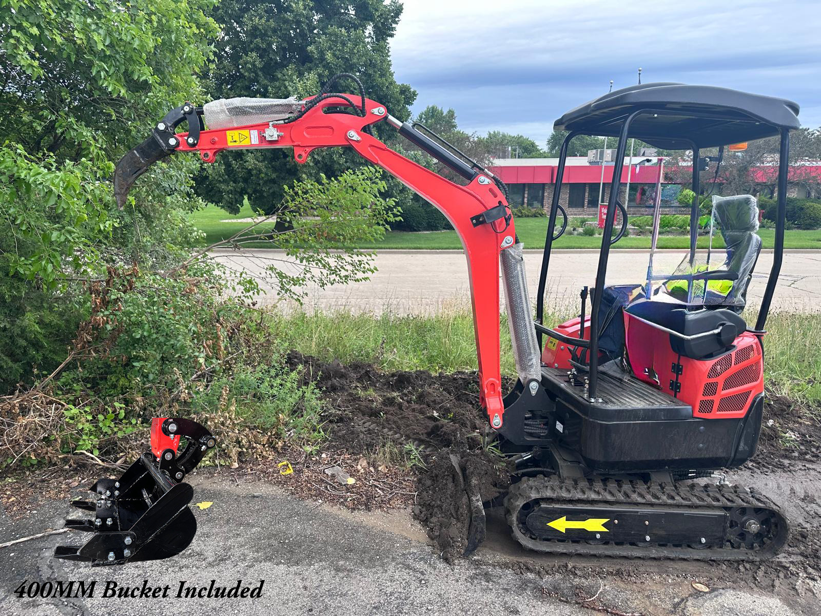 FREE SHIPPING 2024 2 Ton New Mini Excavator,  KUBOTA D902 Diesel Engine 16 hp