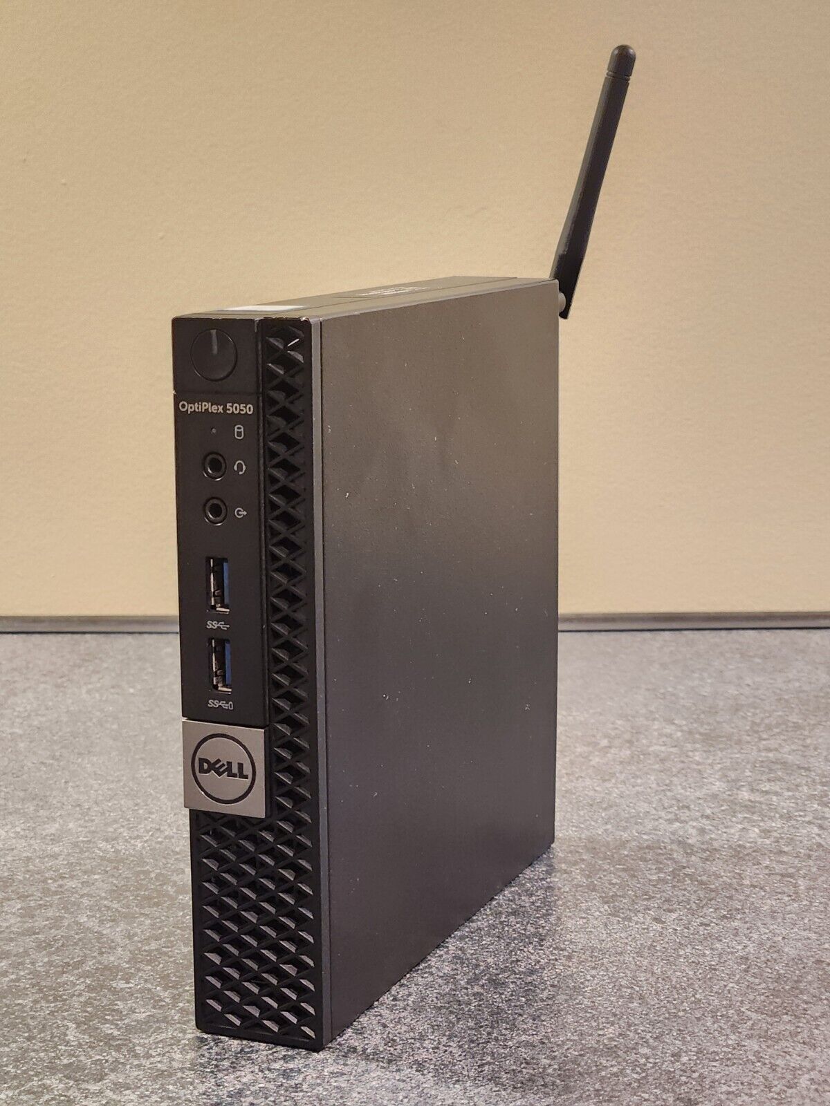 Dell OptiPlex 5050 Micro i5-6500T 2.5GHz 8GB DDR4 RAM 256GB SSD Windows 10 WiFi