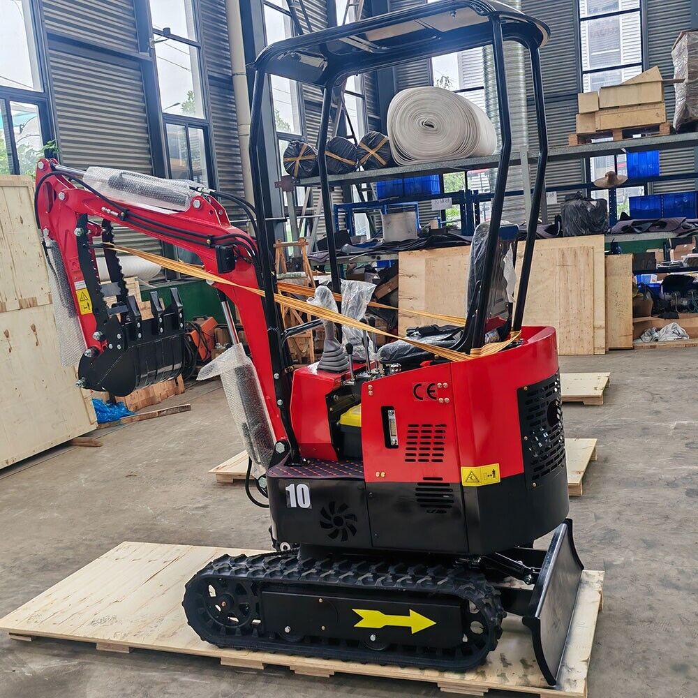 Mini Crawler Excavator Small Digger with 15HP EPA Petrol Engine in Stock