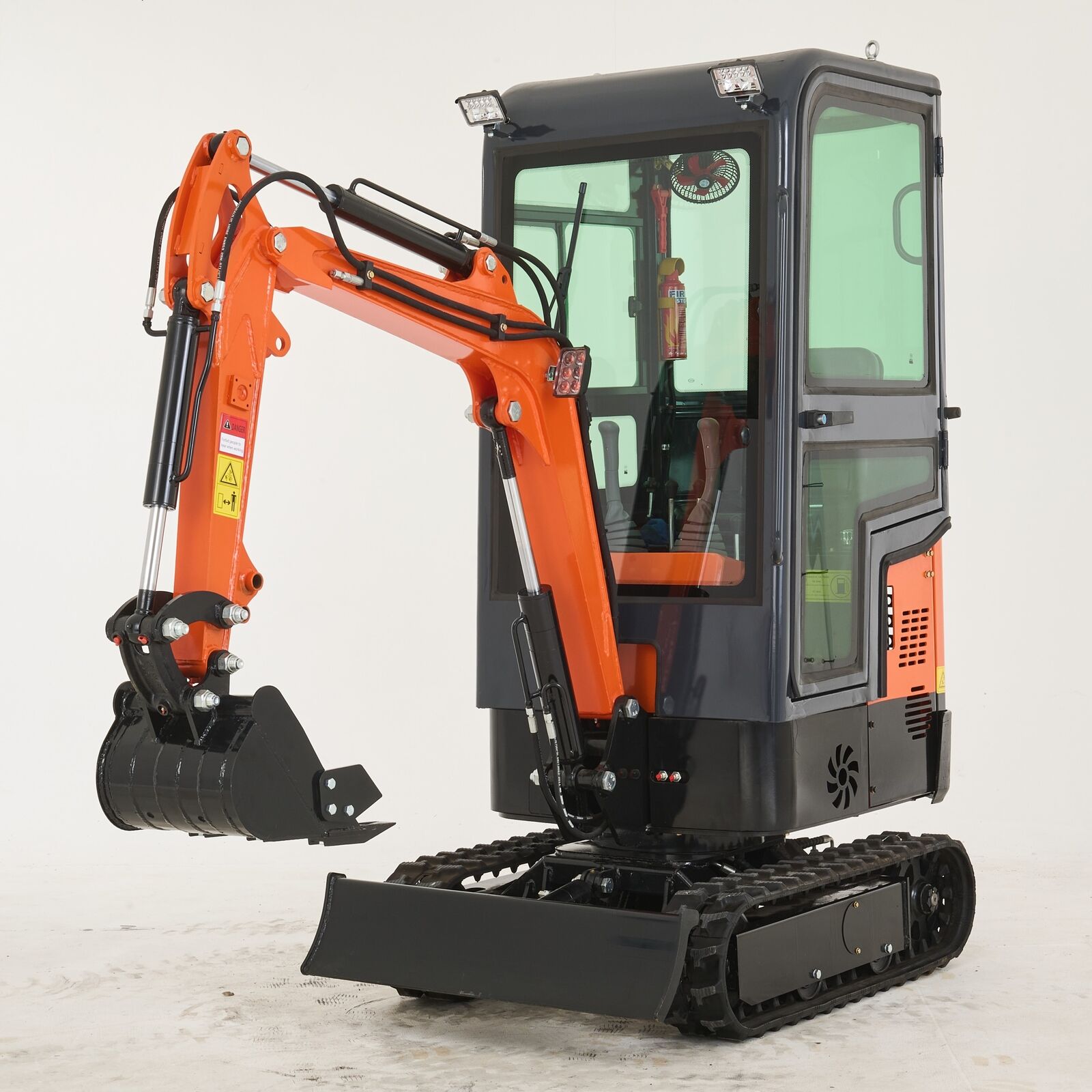CREWORKS Mini Excavator Gas Tracked Crawler Digger 1 Ton 13.5HP B&S EPA Engine