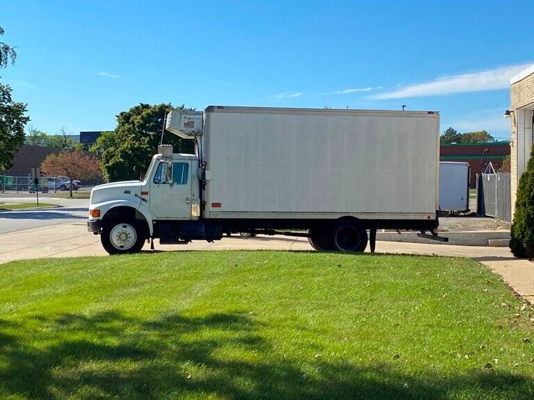 Truck Freezer International 1997 Md: 4700 DT-466E- Ss-4000 / Miles 209K Original