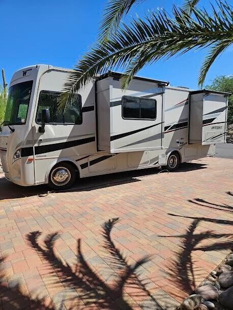 Winnebago 2020 28Y motorhome class A used Winnebago 2020 28Y motorhome class A used
