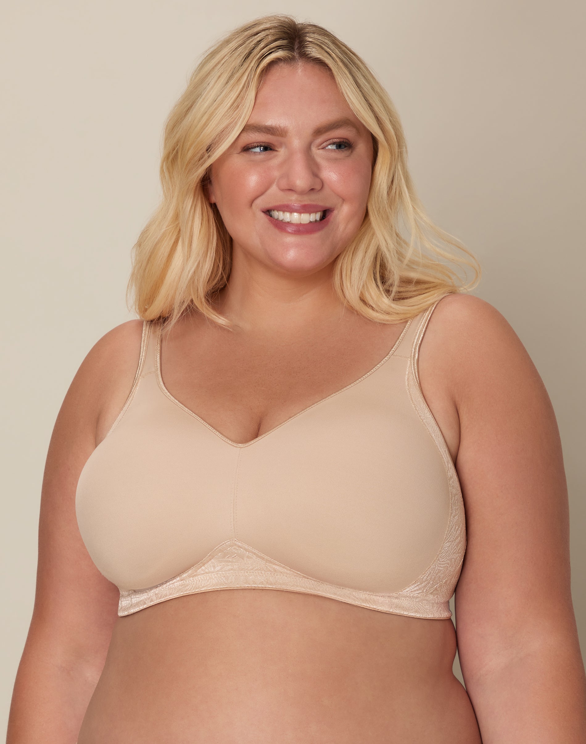 Playtex 18 Hour Side & Back Smoothing Wireless Bra Nude 44C Women’s