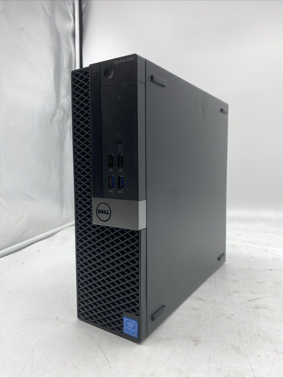 Dell OptiPlex 3040 SFF Intel Pentium G4400 3.3GHz 8GB RAM 500GB HDD W10P Dell OptiPlex 3040 SFF Intel Pentium G4400 3.3GHz 8GB RAM 500GB HDD W10P