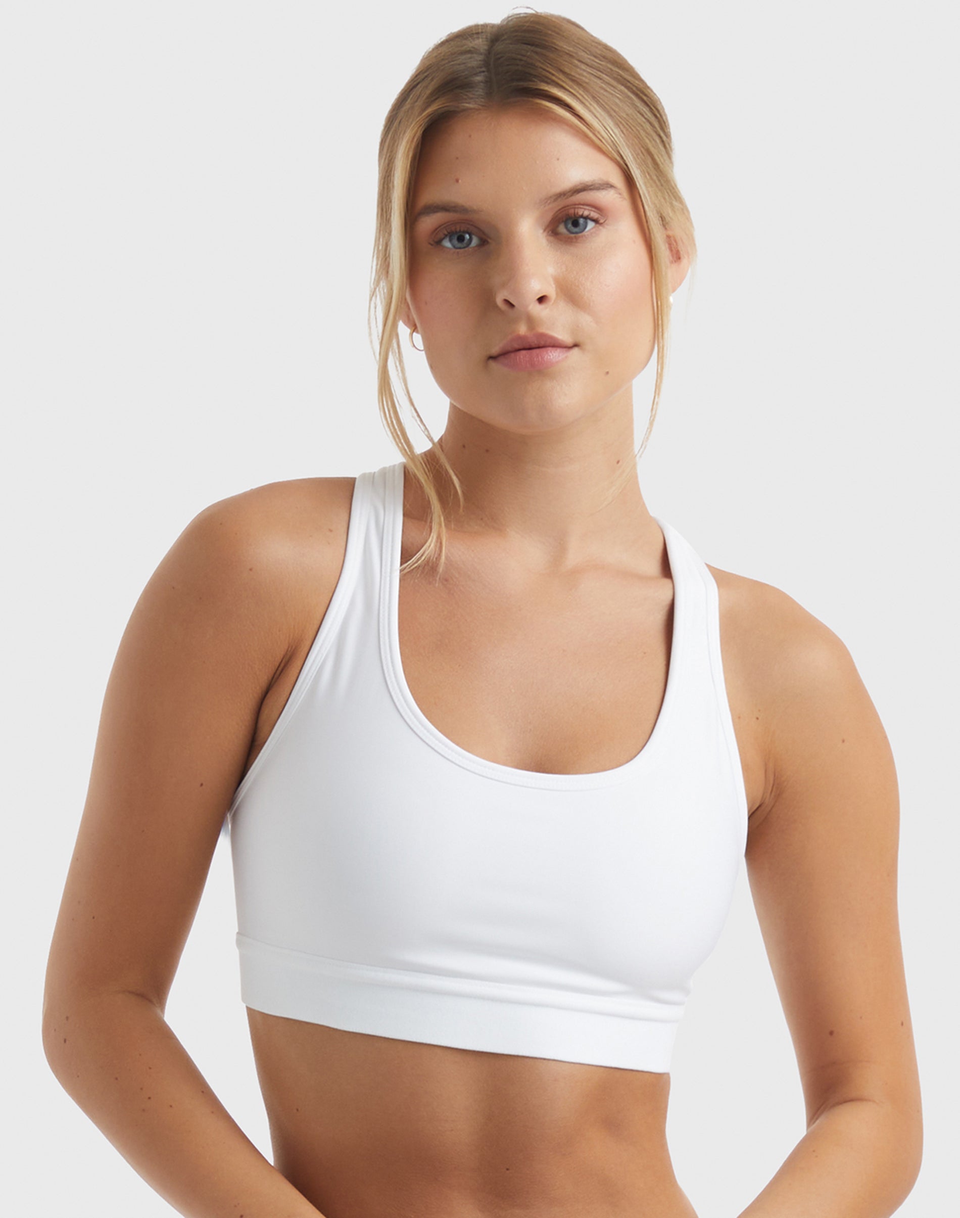Hanes Sport Women’s Racerback Sports Bra with Compression White XL