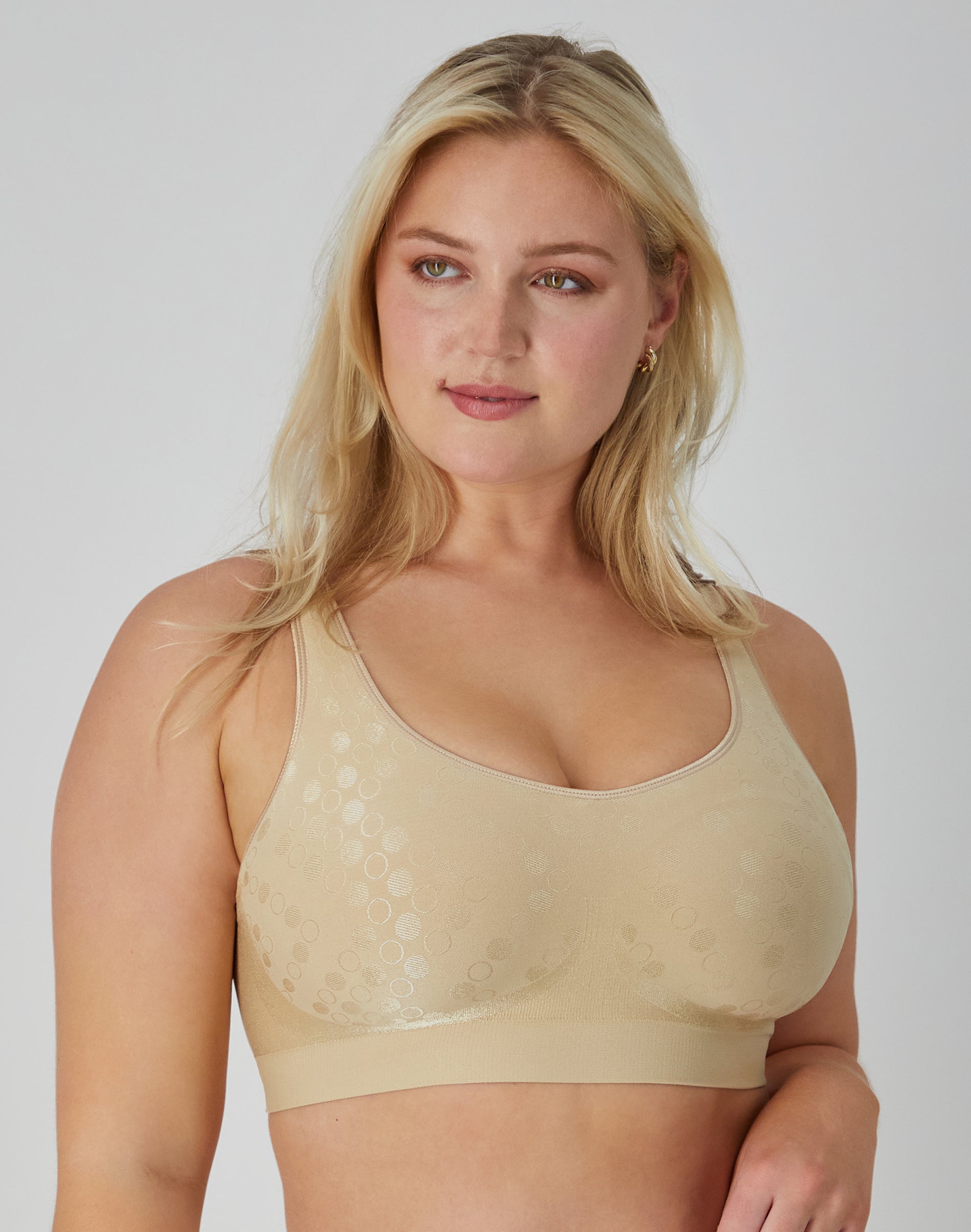 Bali Comfort Revolution ComfortFlex Fit Shaping Wireless Bra Nude Dot M Women’s