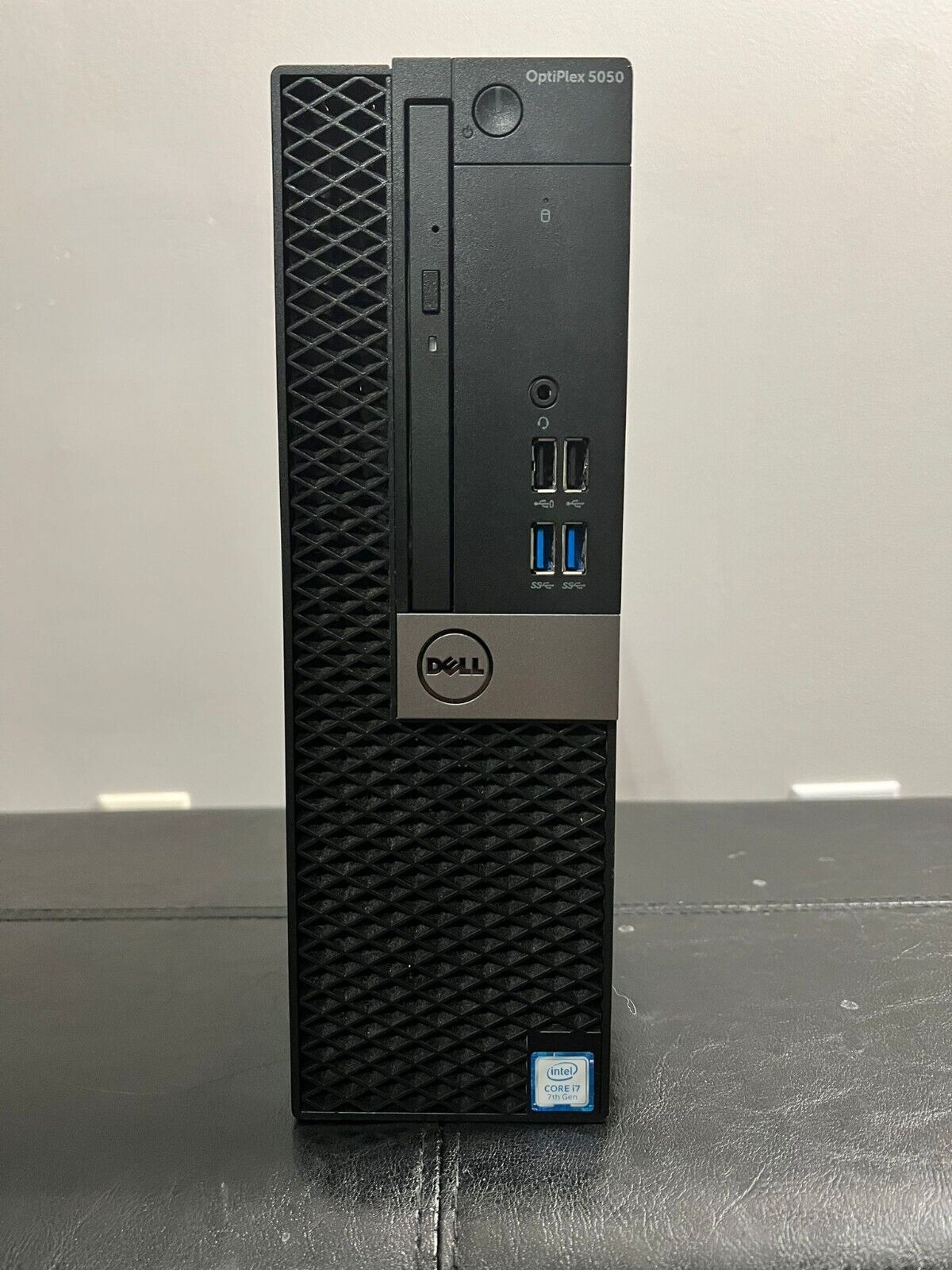 Dell Optiplex 5050 SFF Desktop PC Intel i7-7700 3.6Ghz NO Hard DrivNo Ram DVDRW Dell Optiplex 5050 SFF Desktop PC Intel i7-7700 3.6Ghz NO Hard DrivNo Ram DVDRW
