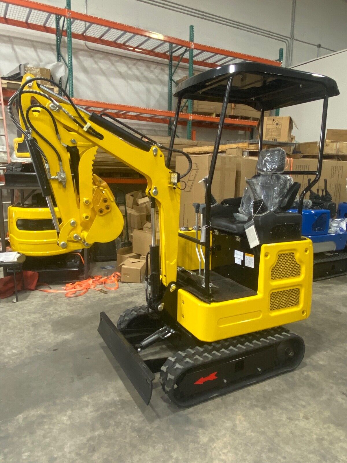 NEW 20.4 HP Mini Excavator Kubota Diesel w/ Canopy, Rippa TX, EPA certified