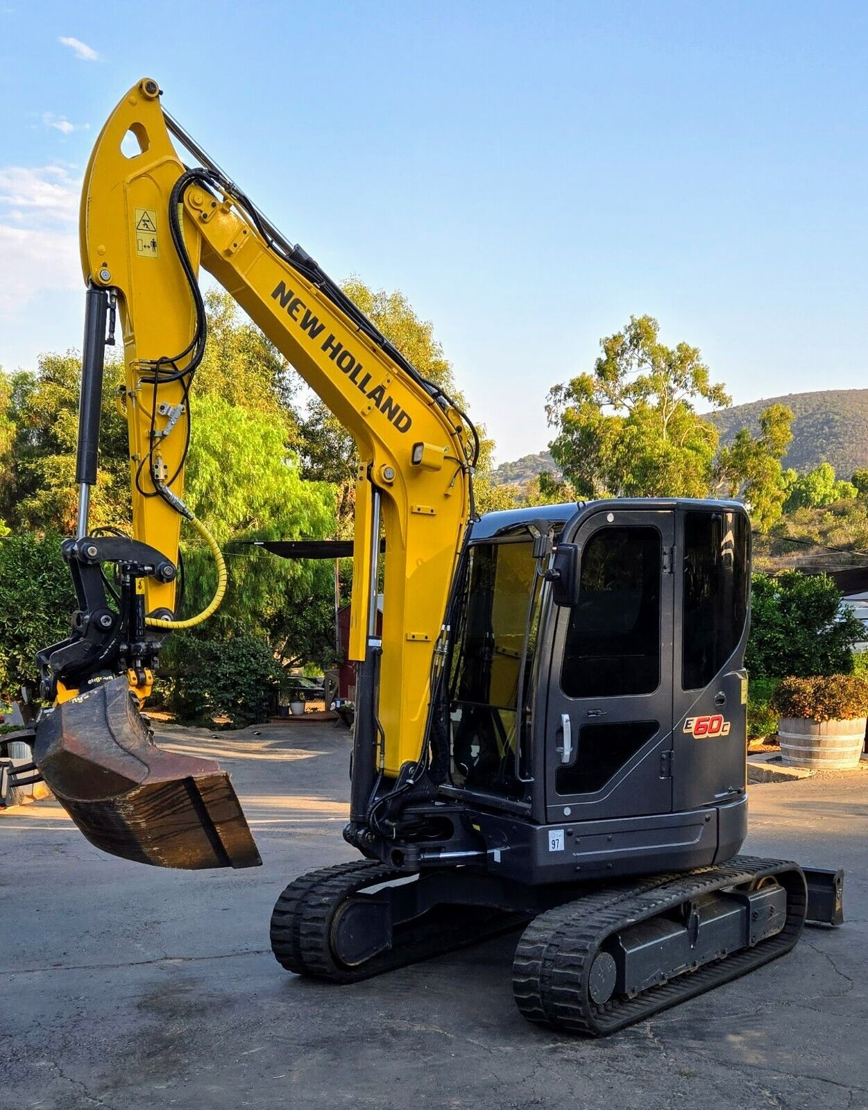 Excavator2019 New Holland E60C Excavator with Engcon Tiltrotator & Grabber Excavator2019 New Holland E60C Excavator with Engcon Tiltrotator & Grabber